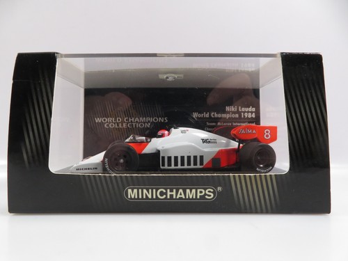 Minichamps 436840008 - 1:43,