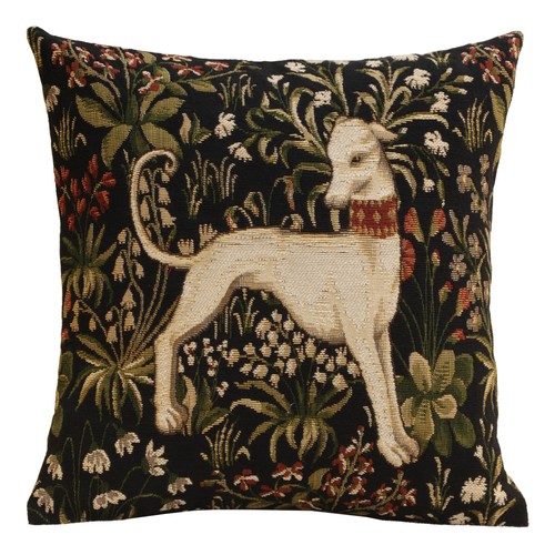 Copricuscino design medievale