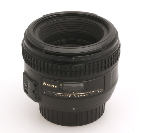 Nikon nikkor 50 mm g - mm,