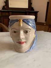 Vaso centro tavola raff.Testa di moro fig.femminile in ceramica artig del sole