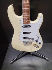 [Fender Japan] ST72