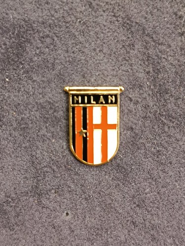 Old pins pin badge - old,
