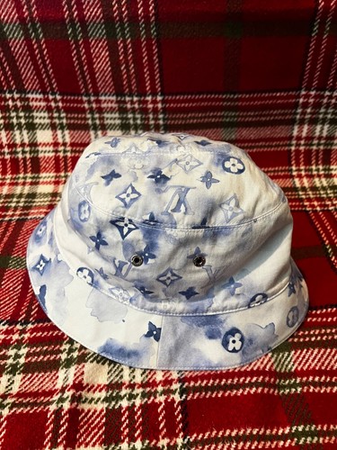 Cappello secchiello acquerello