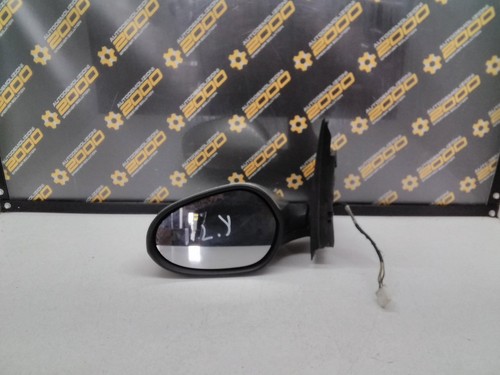 Specchietto specchio - specchietto,