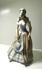 TENGRA T.G.  FIGURINA RAGAZZA
