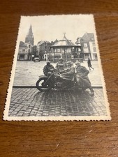 Foto motociclisti con moto con