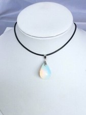 Collana unisex ciondolo vera adularia GARANZIA pietra di luna naturale NUOVA 