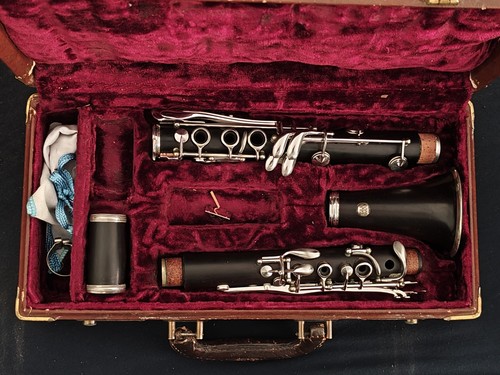 Clarinet conn 280n artie - clarinet,