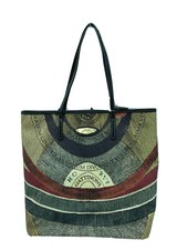 Vertical shopper with - vertical,