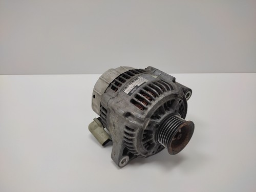 Alternatore trifase