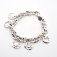 Bracciale Con Charm A Stencil