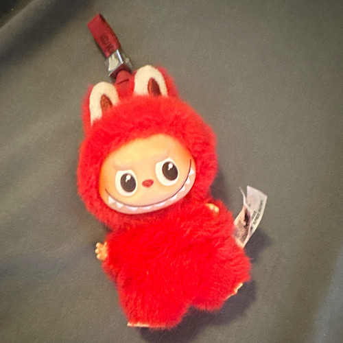 Pop mart rosso peluche - mart, labubu