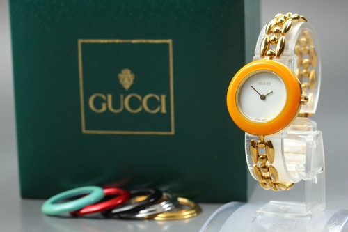 Ecc con scatola orologio - +,