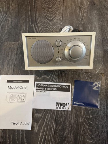 Radio tivoli audio model - fm,