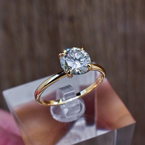 Anello solitario classico - , da