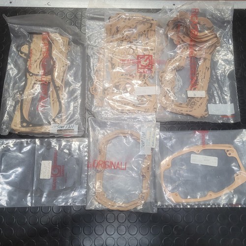 Stock guarnizioni motore - stock,