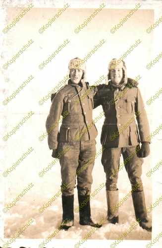 Foto soldati con berretto - foto,,