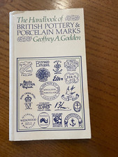 2 libri USATI (marchi dell’argento e porcellane) lingua inglese