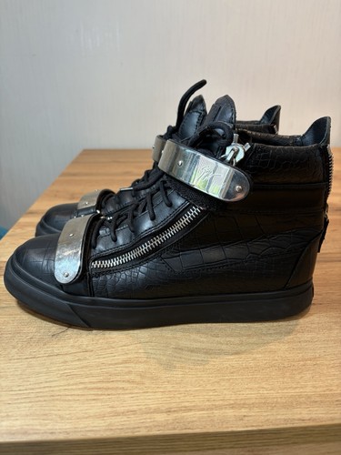 Sneakers alte autentiche