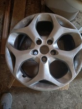 Cerchio in lega Ford 16" 