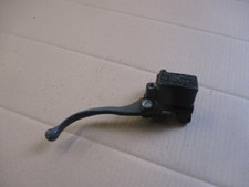 Maitre cylindre de frein avant