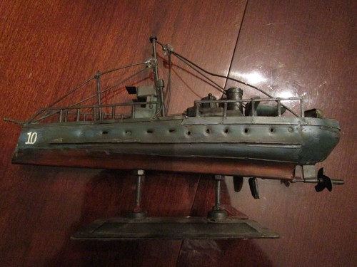 Figurina sottomarino vintage