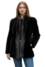 Vintage Milady Shop Donna