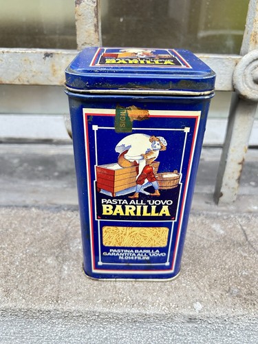 Vecchia scatola latta - latta, pasta