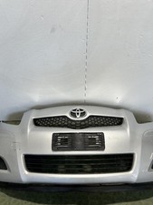 521190D908 Paraurti Anteriore per TOYOTA YARIS (11/05-02/12) 1.3 2005 Usato