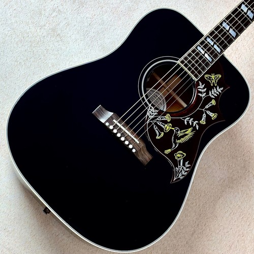 Gibson hummingbird standard - gibson,