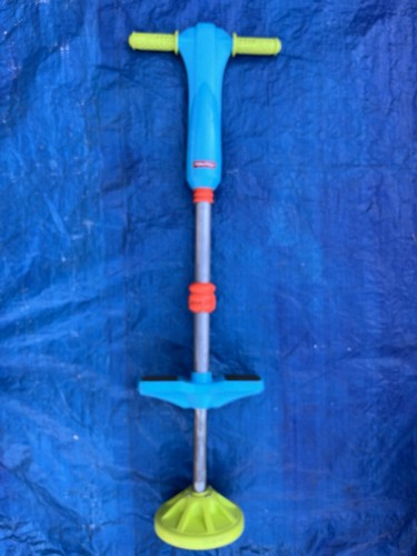 Raro pogo stick fisher - stick,