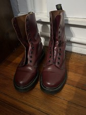 Vintage Doc Martens 1460 raro 10 fori made in England Air Wair bue rosso sangue taglia 6