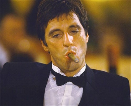 Pacino come tony - al,