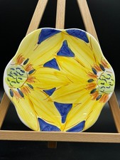 Piatto in ceramica dipinto a