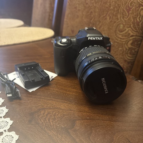 Pentax ist 1 - ist, ds