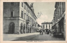 Cartolina - Postcard - Galliate Piazza Umberto I animata biciclette 1939 VG
