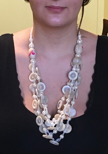 Collana bottoni corno - collana,