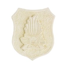 Statuetta Crest Guardia di Finanza Scudetto in Pietra Leccese 18,5x21 cm