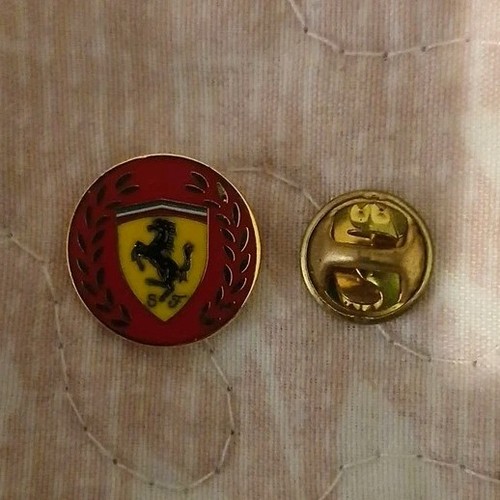 Ferrari spilla pin smaltata - ferrari,
