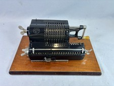 Vecchia Macchina Calcolatrice