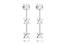 Orecchini a goccia firmati
