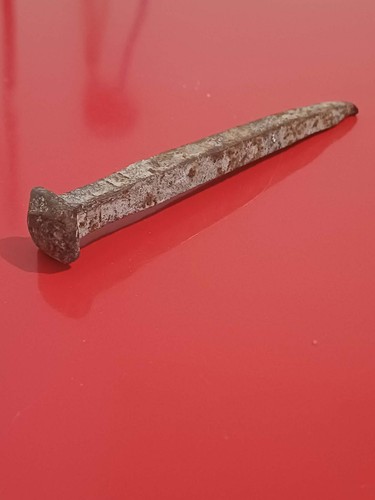Chiodo ferro antico da - ferro,
