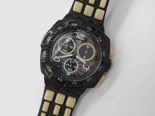 Orologio swatch james bond - james,