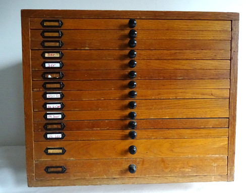 Armadio odontoiatrico vintage