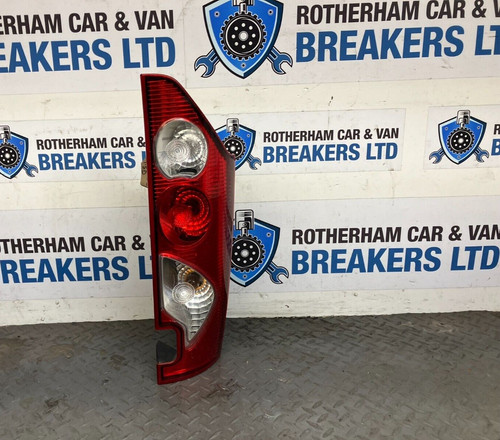 Faro posteriore renault kangoo - faro,