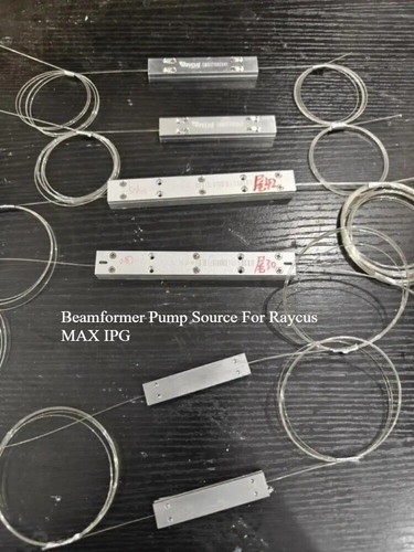 Combinatore fibra cavo ottico