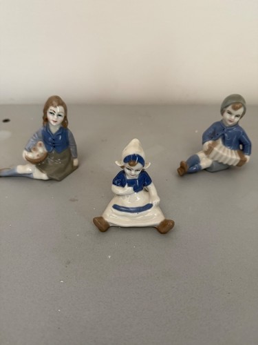 Set tre statuine in - set,