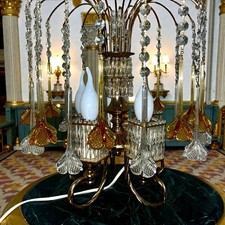 grande lampada da tavolo a