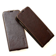 Custodia protettiva in pelle