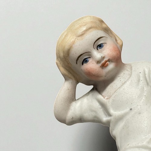 Antica piano baby statuetta - piano,